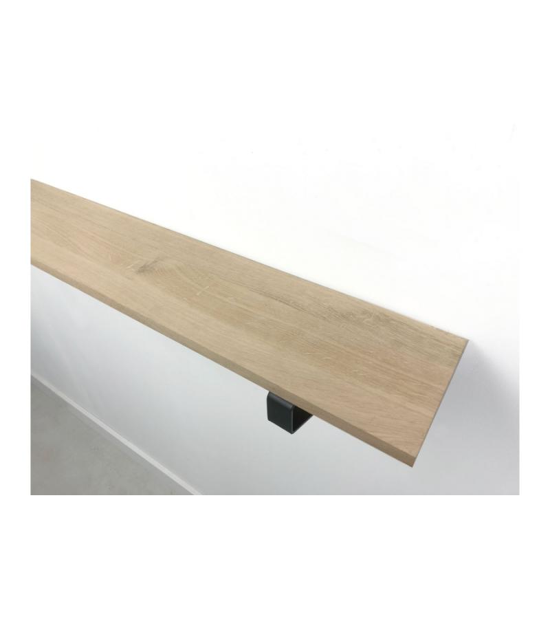 Eiken 18mm wandplank recht 100 cm op 20 cm diepe plankdragers